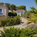 Apartahotel Résidence Odalys Domaine Des Eucalyptus Saint Aygulf