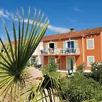 Apartahotel Résidence Odalys Domaine Des Eucalyptus 3*