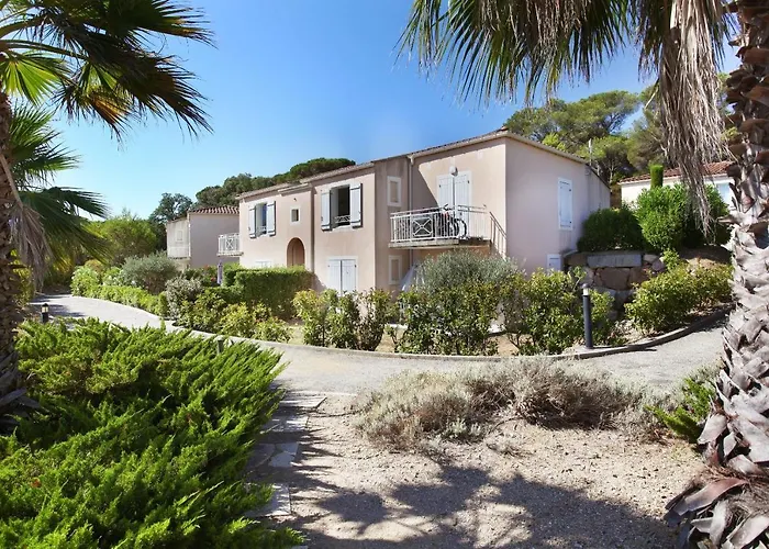 Odalys Domaine Des Eucalyptus Apart Otel 3*